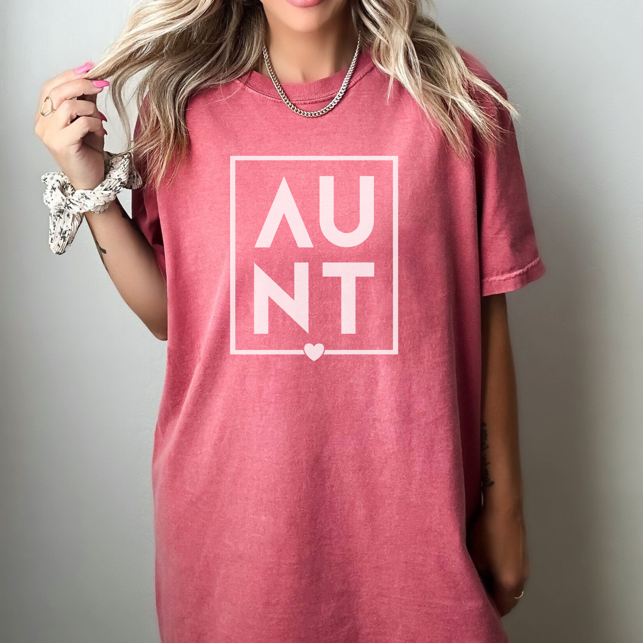 AUNT Square T-Shirt