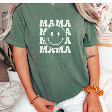 Camiseta con cara sonriente de mamá